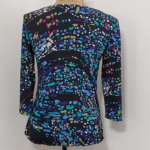 Passports Abstract Multicolor print top Black Under Top S - Picture 3 of 7